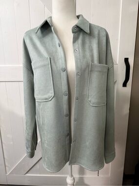 Charlie Paige Light Sage Suede Shacket L-NWT